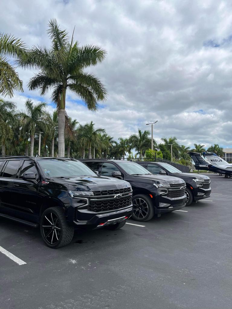 Miami limo transport service Image